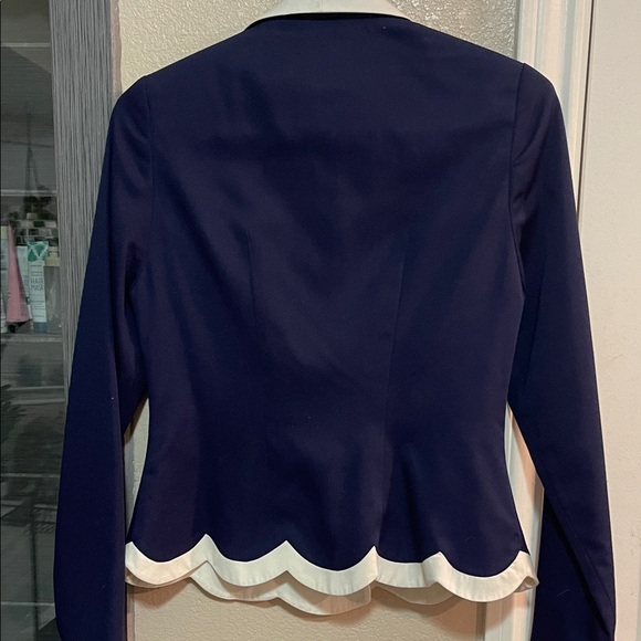 Navy and White Baddie Blazer - Picture 3 of 4